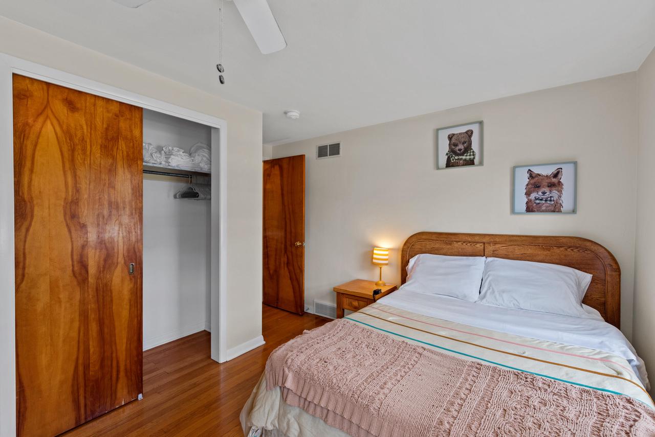 2206 North Main STREET