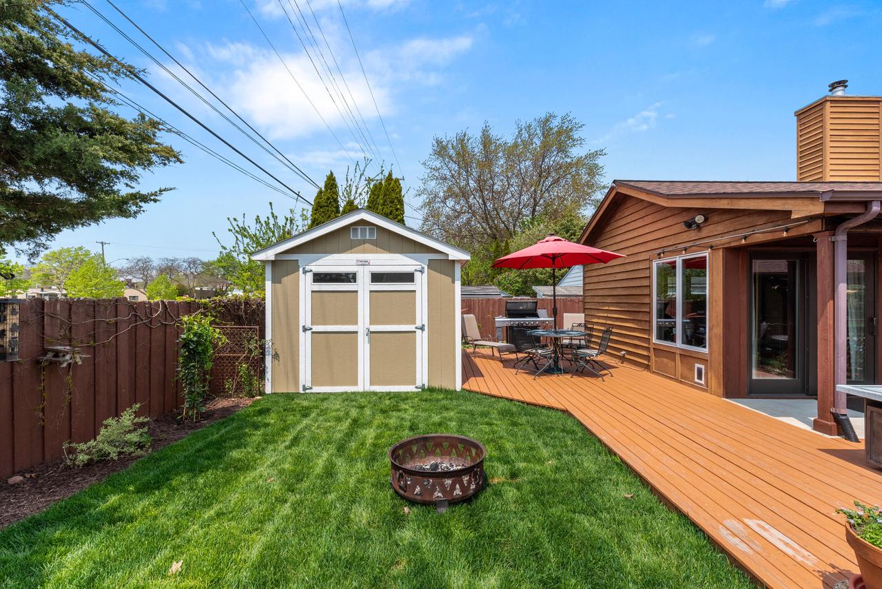 2206 North Main STREET