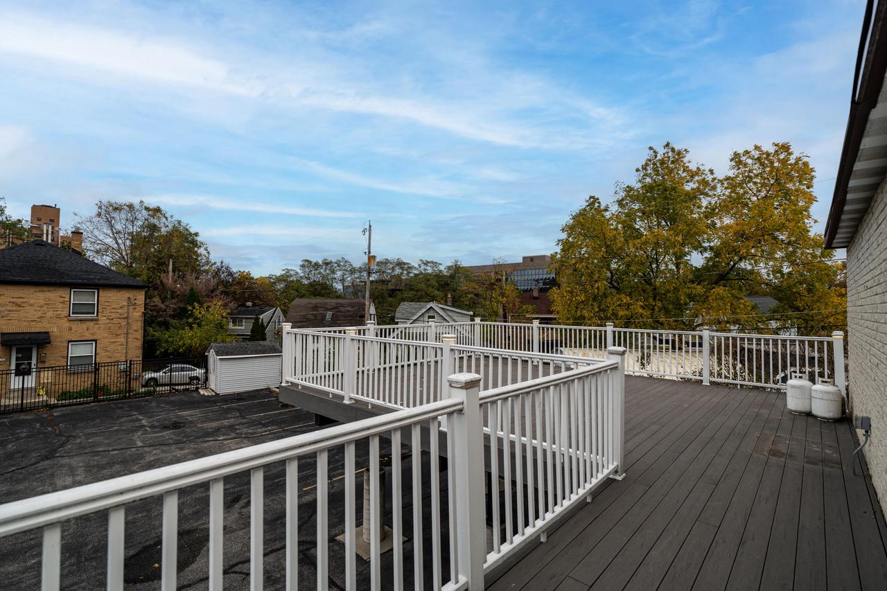 935 North 37th STREET 937