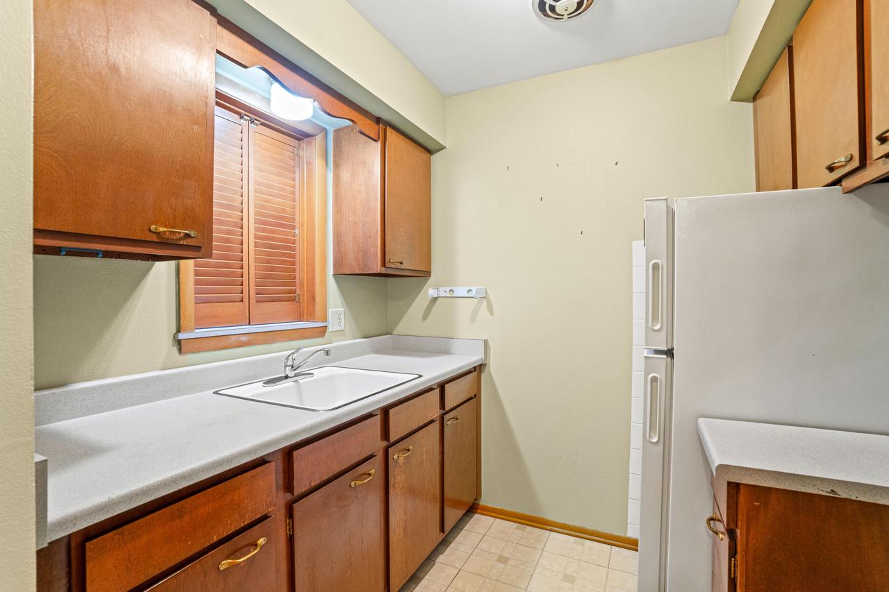 935 North 37th STREET 937