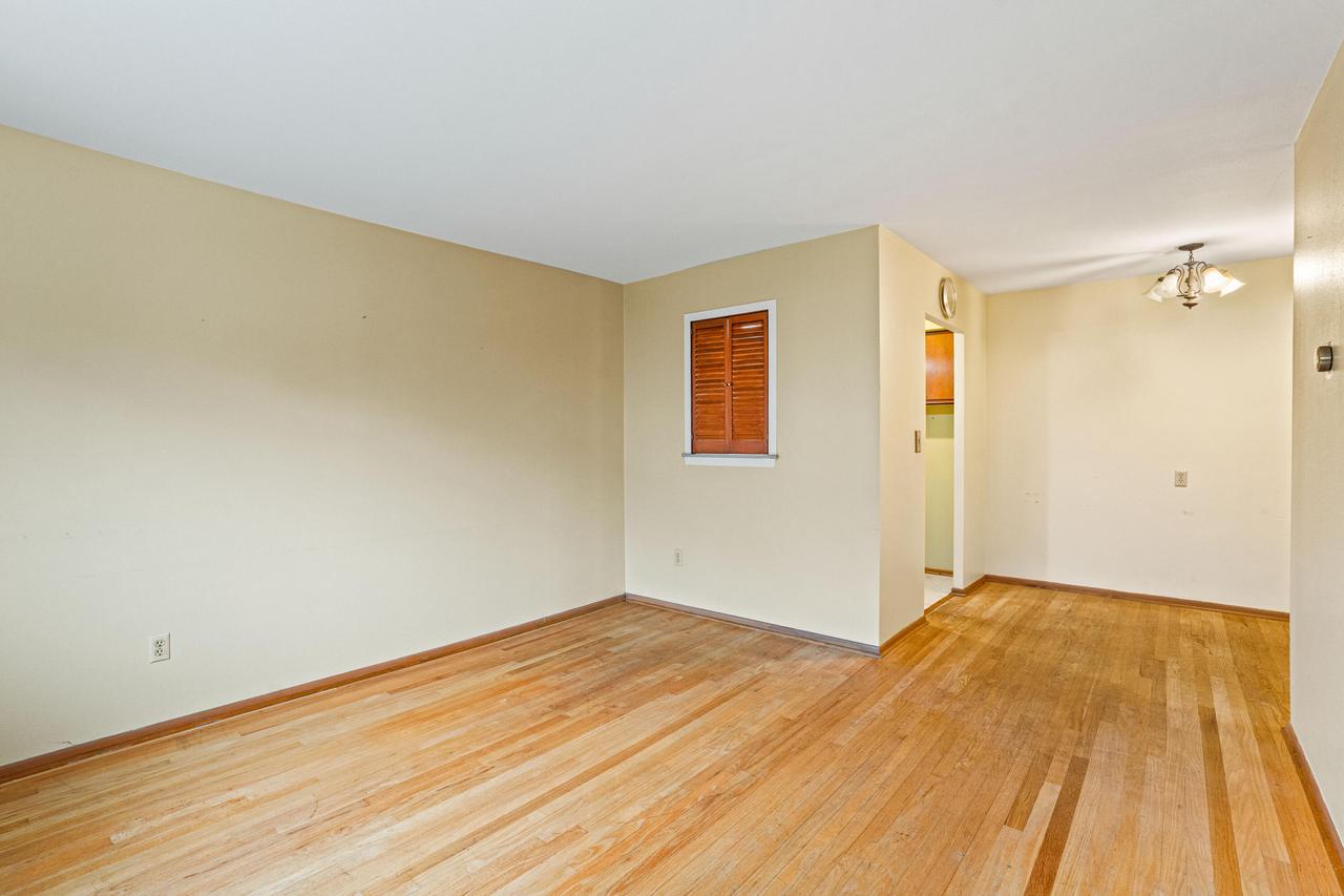 935 North 37th STREET 937