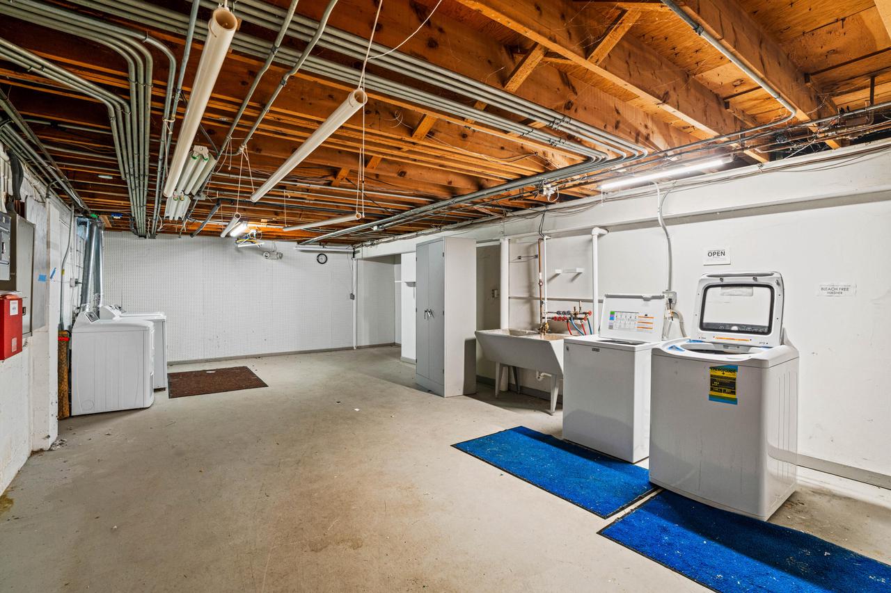 935 North 37th STREET 937