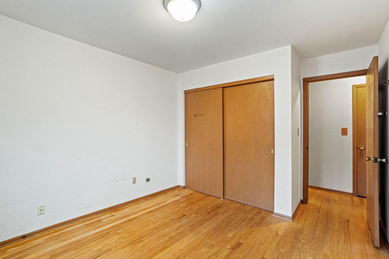 935 North 37th STREET 937