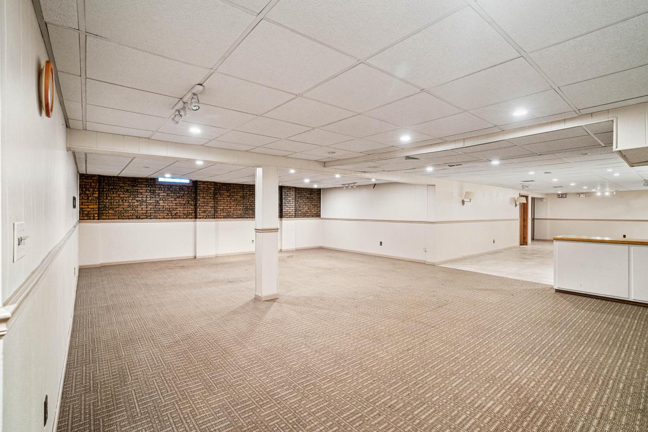 935 North 37th STREET 937