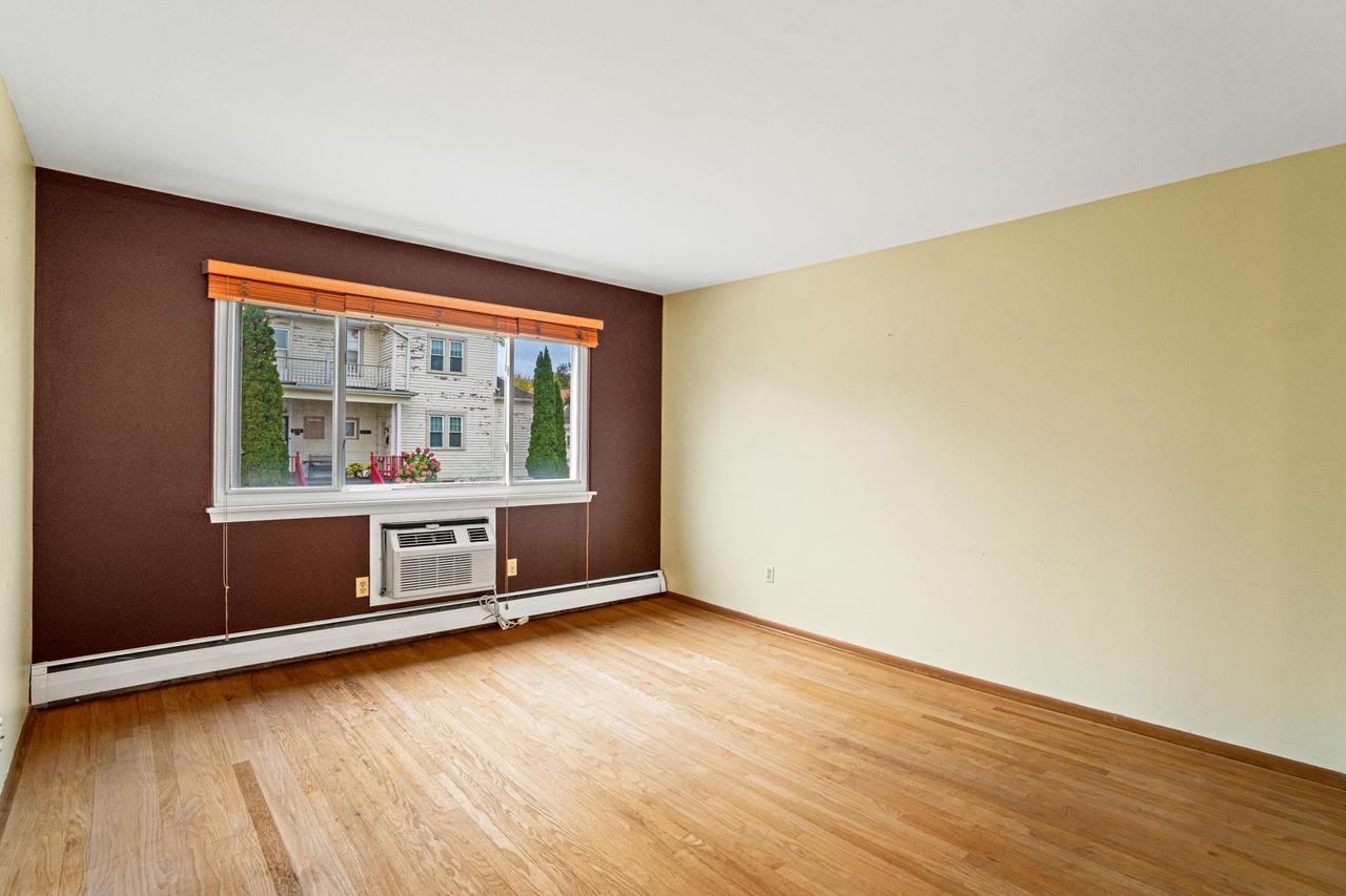 935 North 37th STREET 937