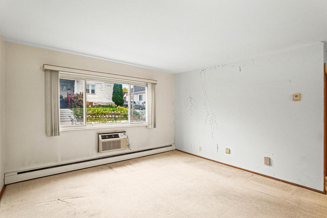 935 North 37th STREET 937