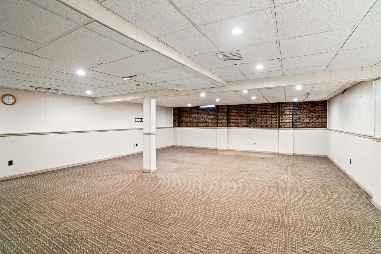 935 North 37th STREET 937