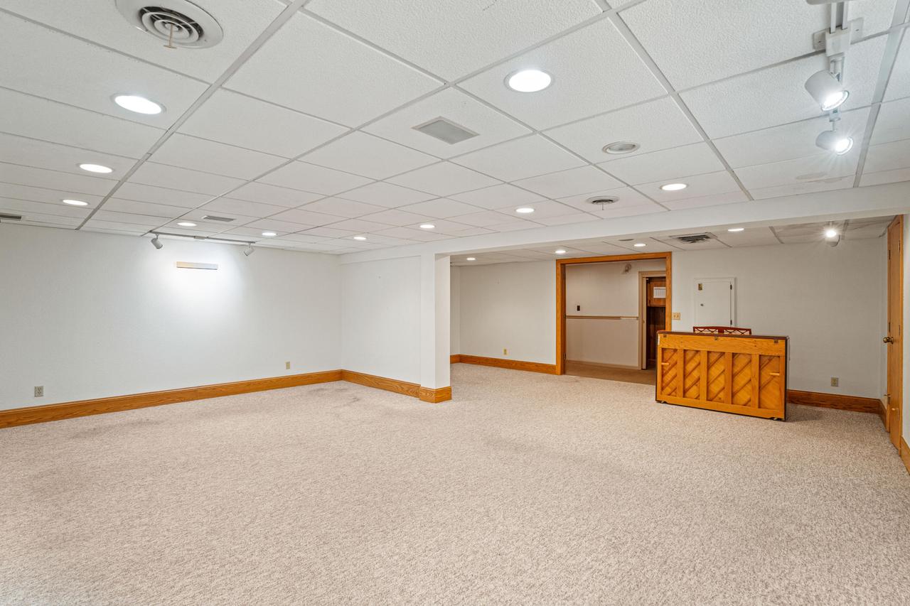 935 North 37th STREET 937