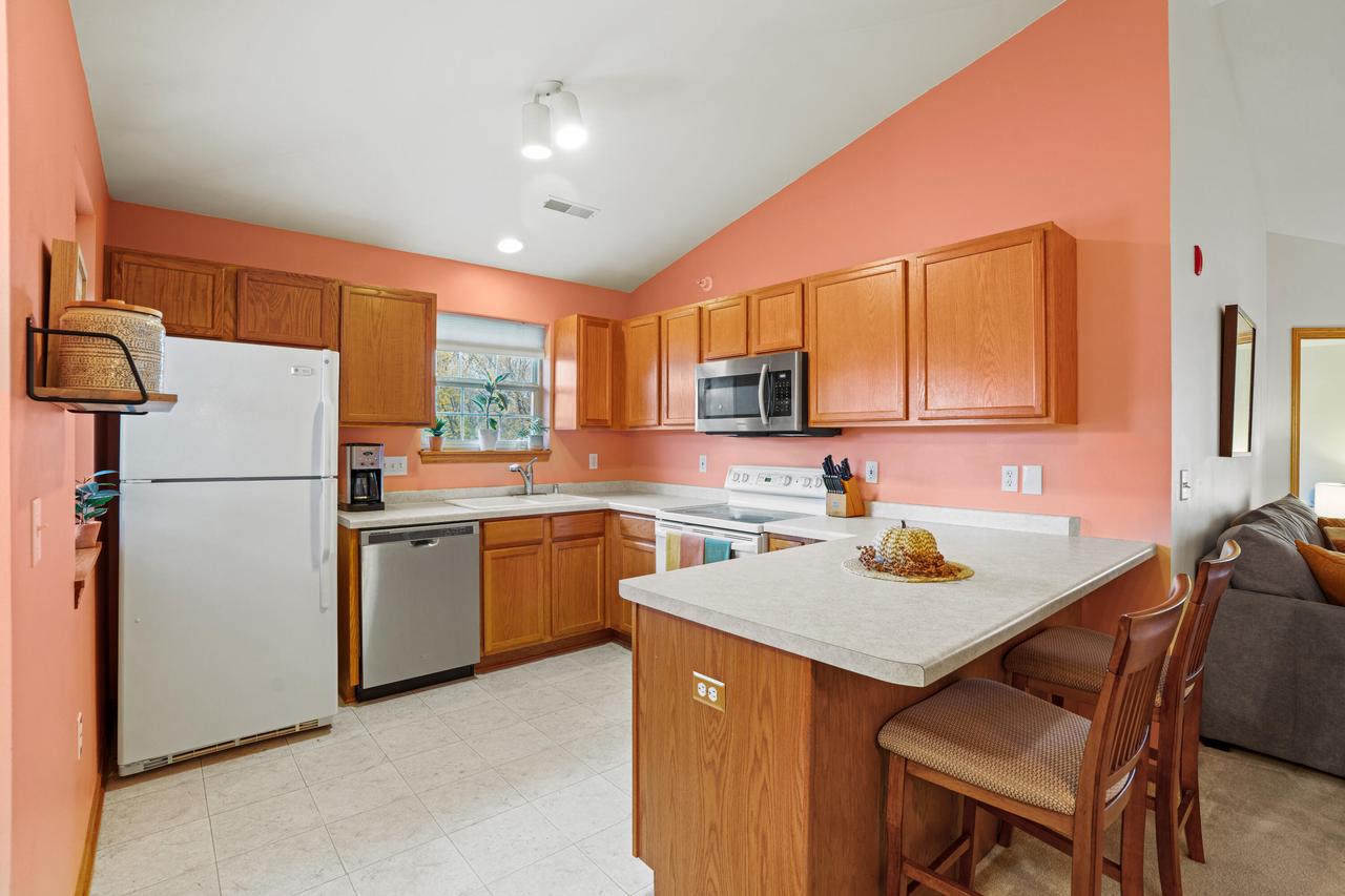 18425 Emerald DRIVE G