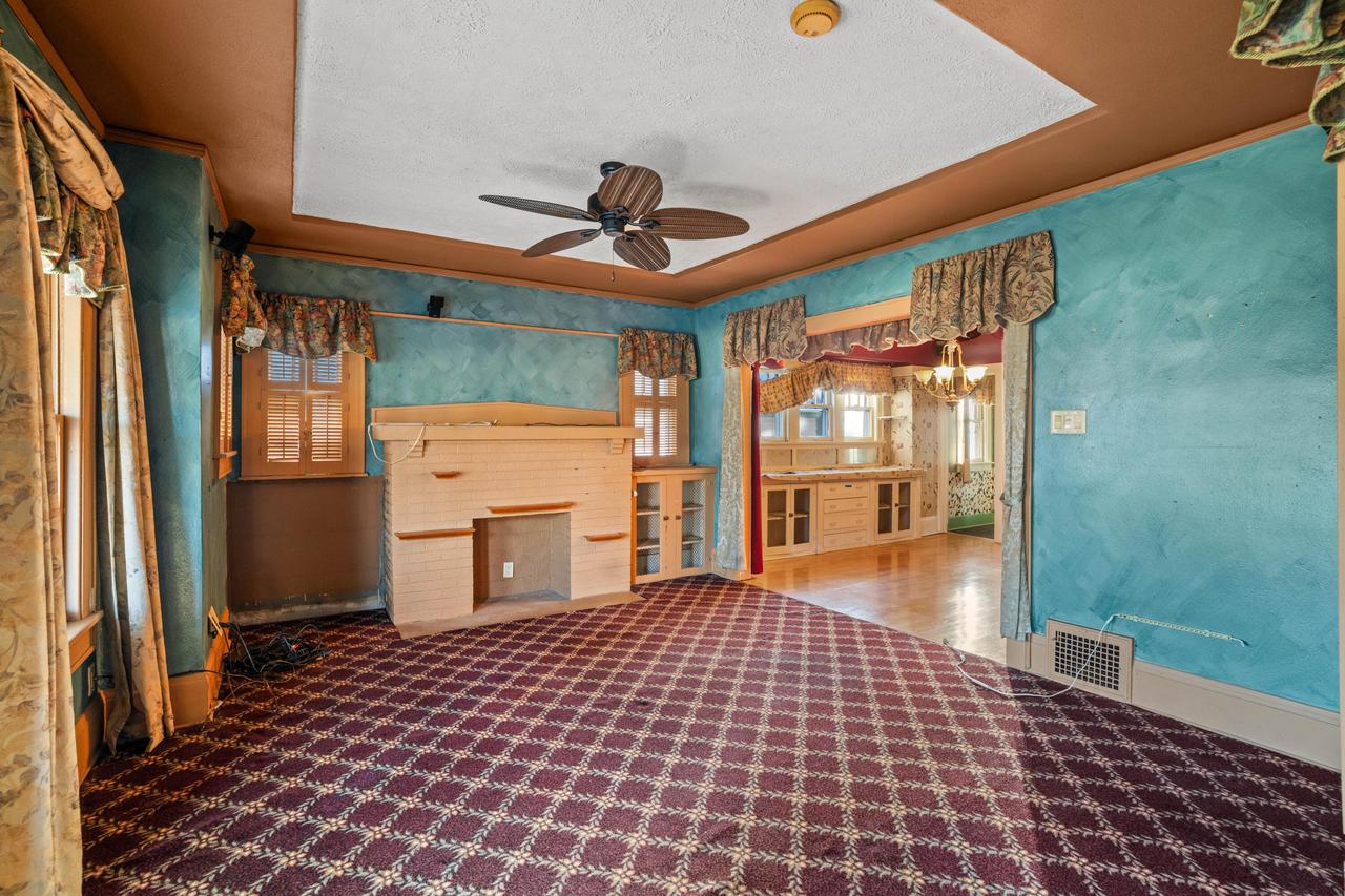 2257 North 64th STREET