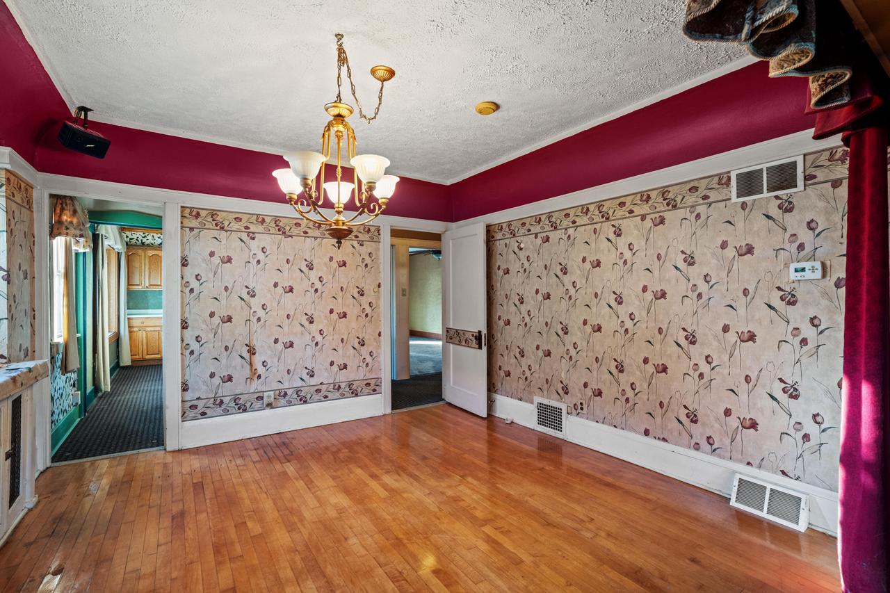 2257 North 64th STREET