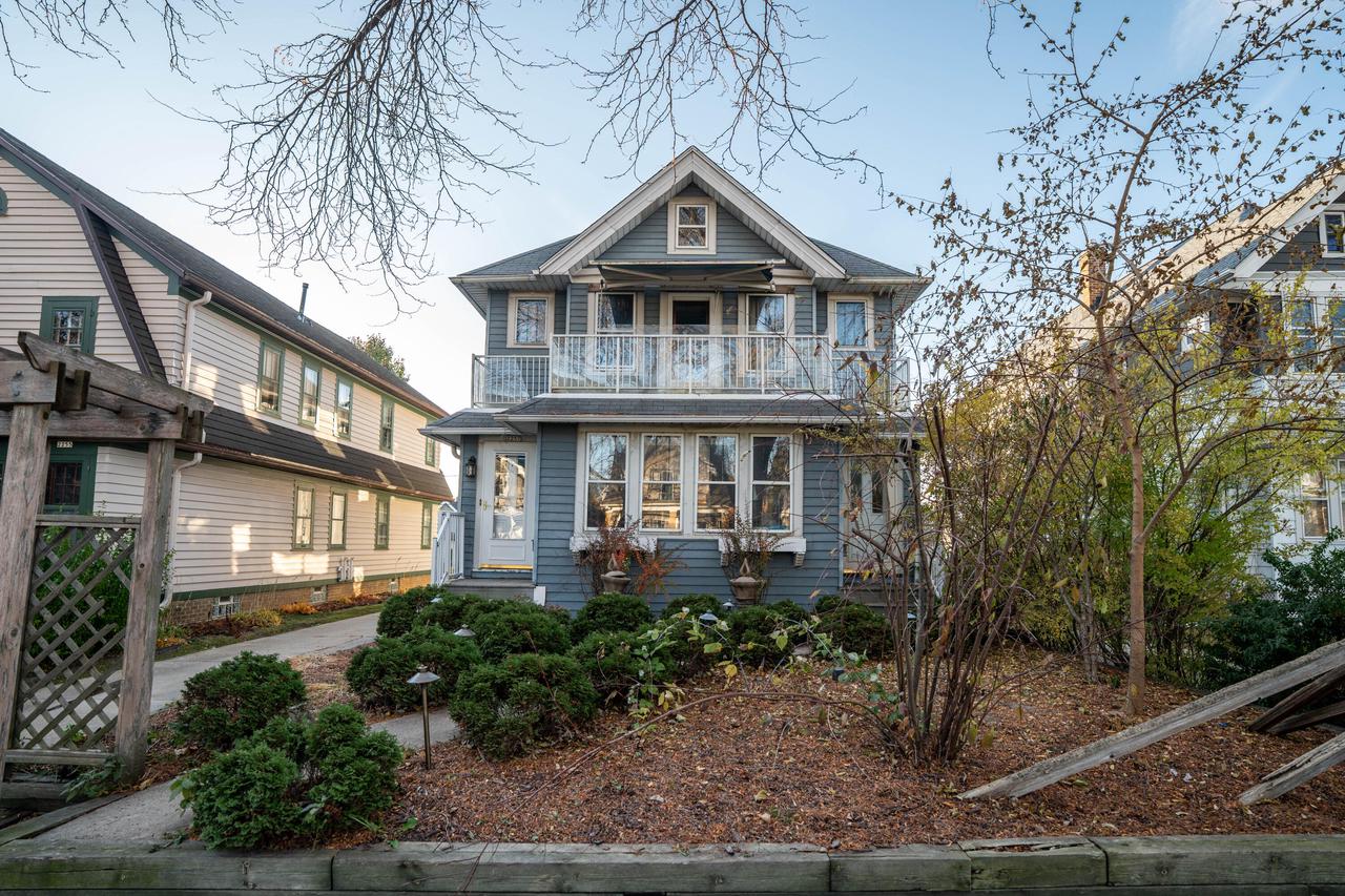 2257 North 64th STREET