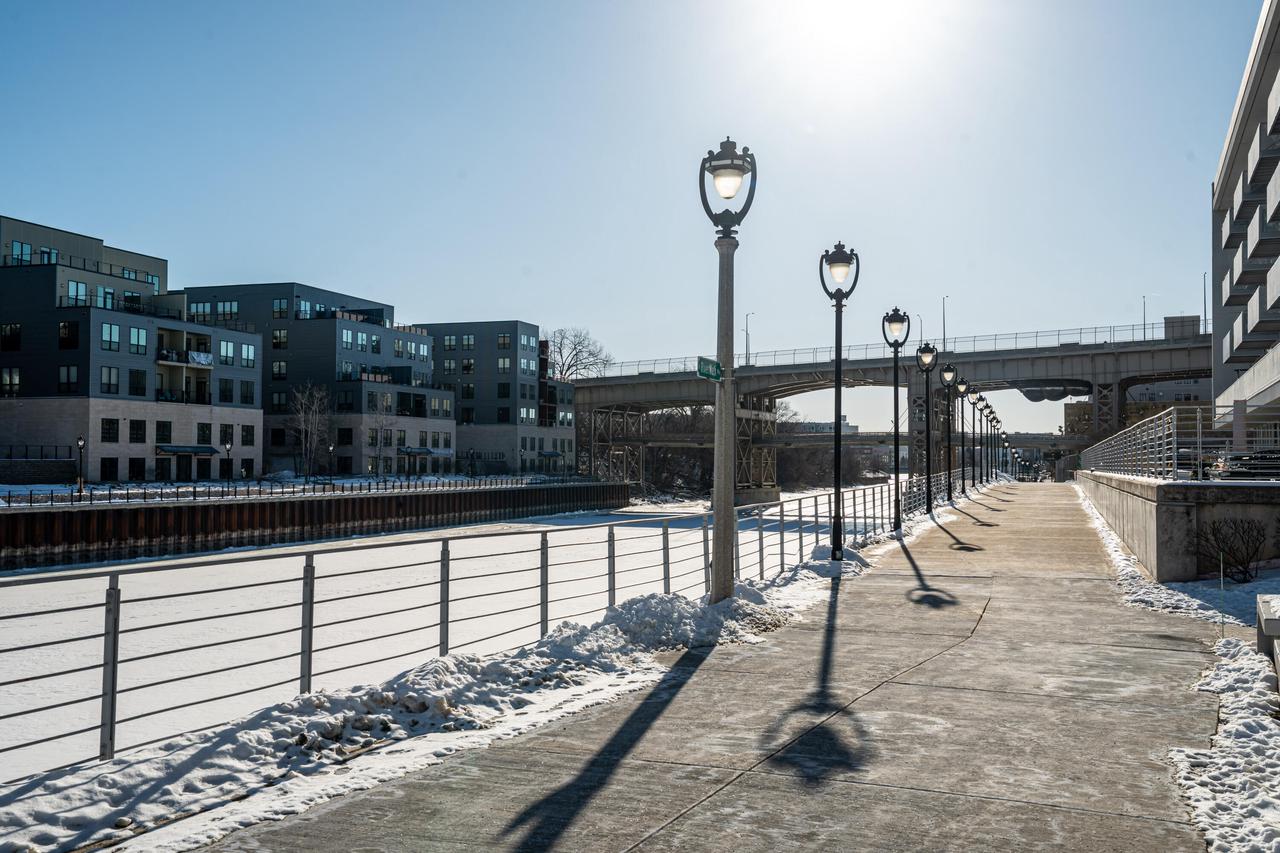 1924 North Booth STREET