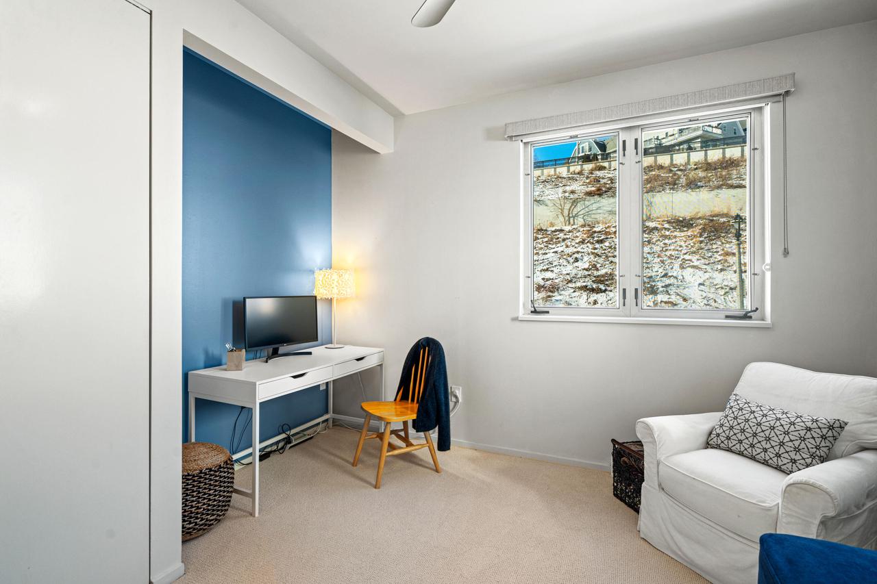 1924 North Booth STREET