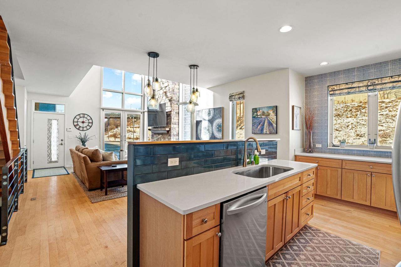 1924 North Booth STREET