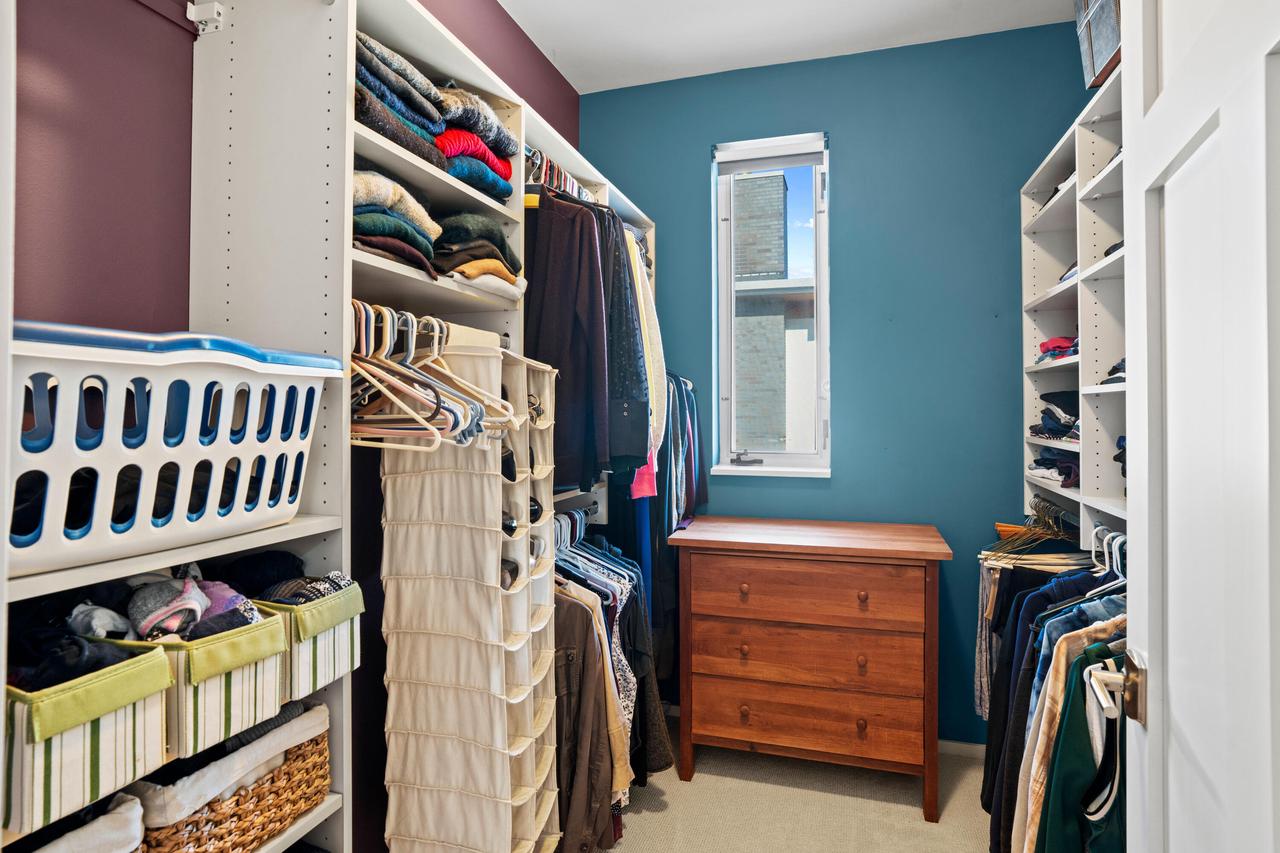 1924 North Booth STREET