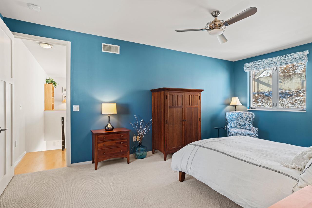 1924 North Booth STREET