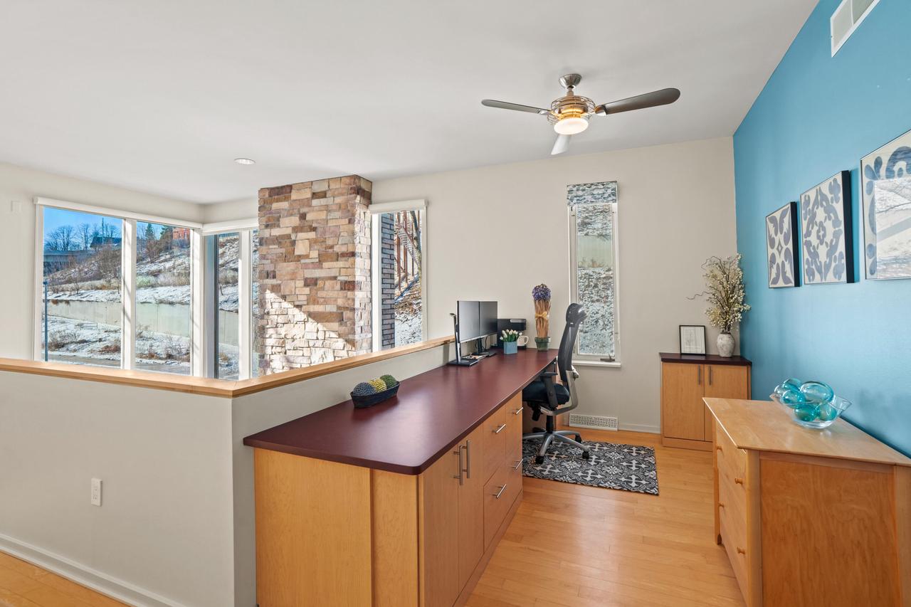 1924 North Booth STREET