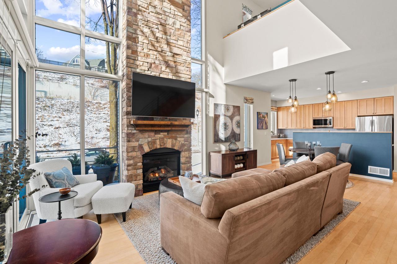 1924 North Booth STREET