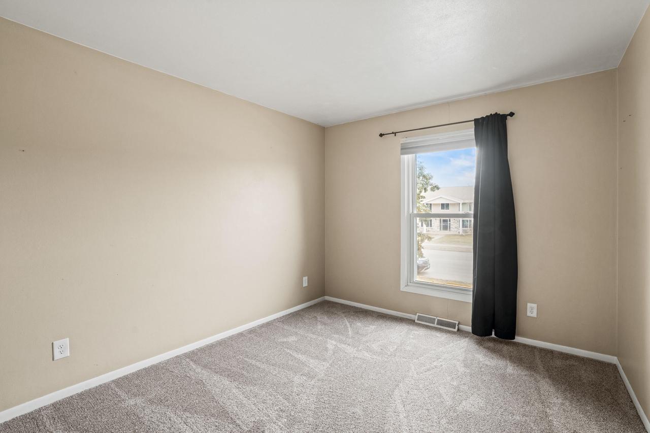 124 East Monroe AVENUE