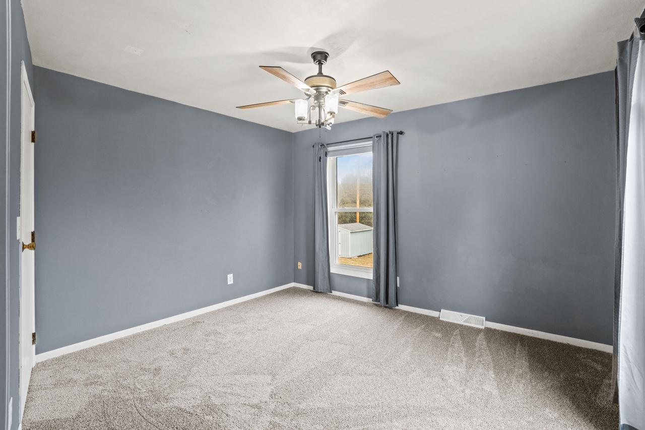 124 East Monroe AVENUE