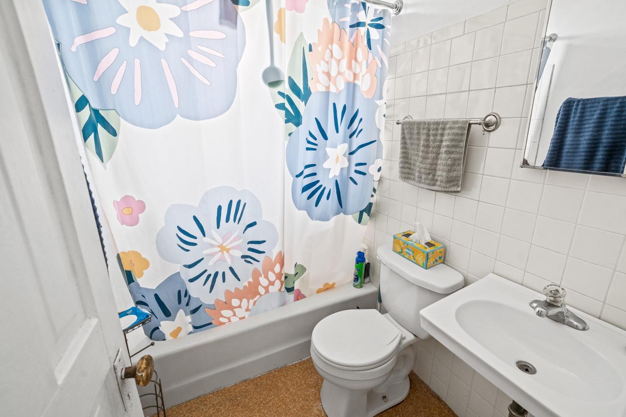 1712 East Park PLACE 1714