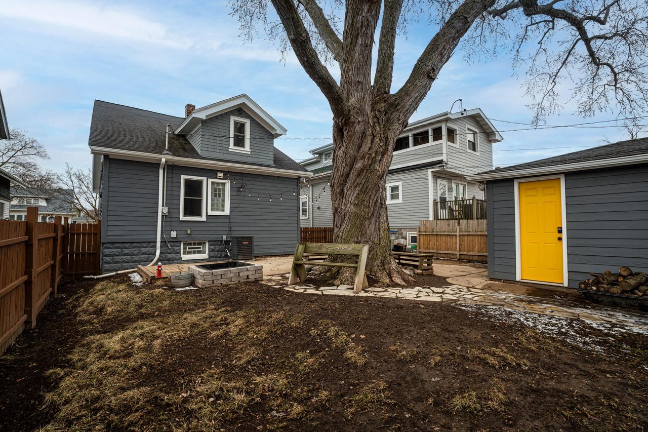 1829 North 55th STREET