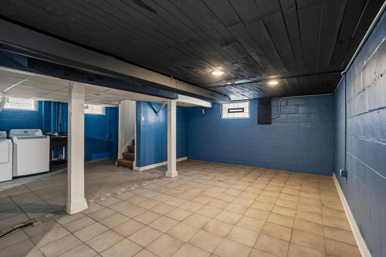 1829 North 55th STREET