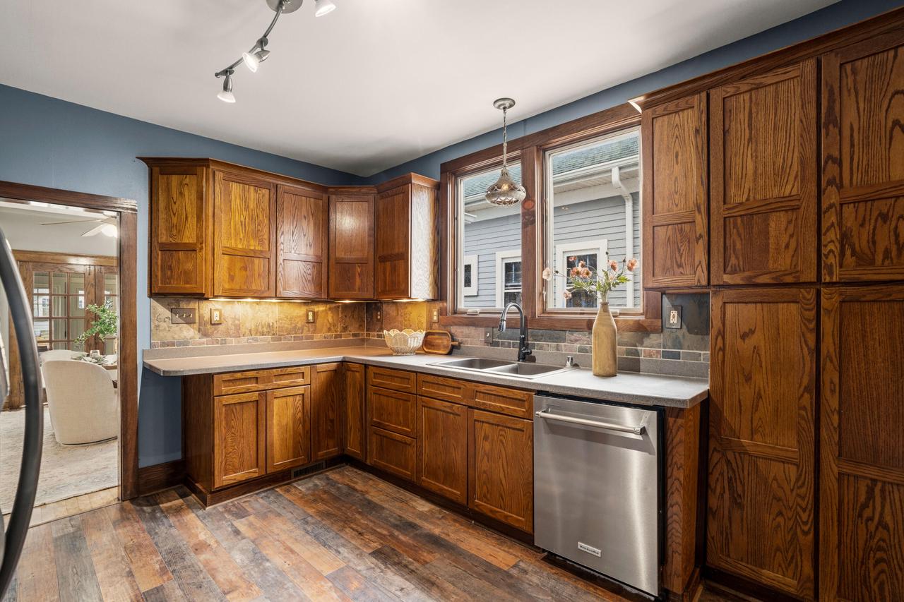 1829 North 55th STREET