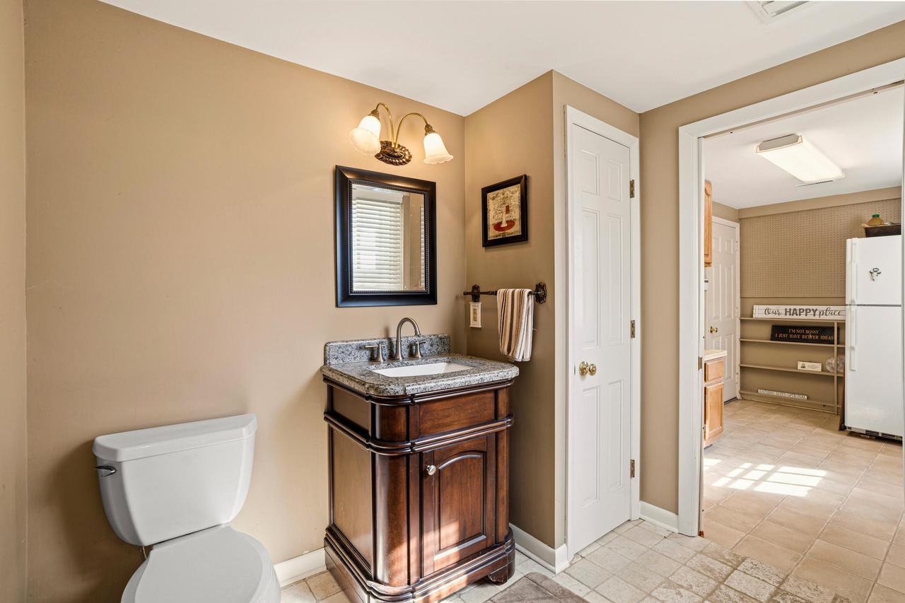 3441 South Shore DRIVE