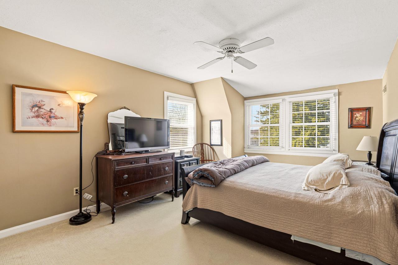 3441 South Shore DRIVE