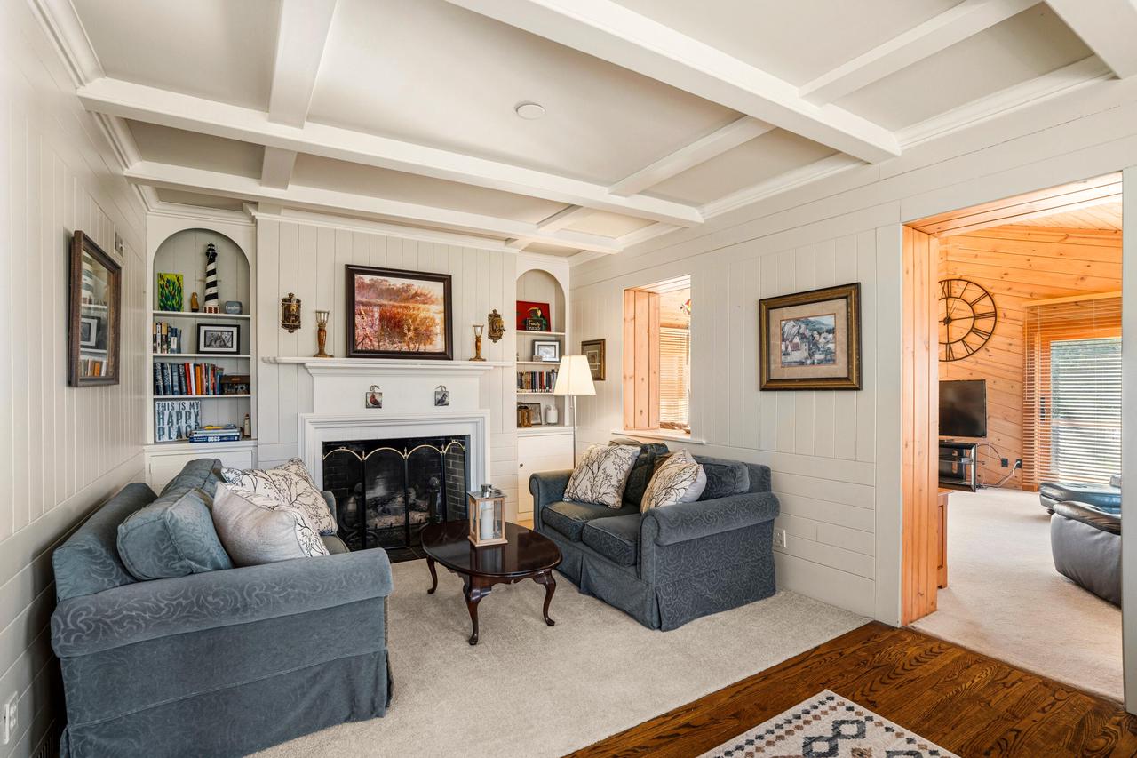 3441 South Shore DRIVE