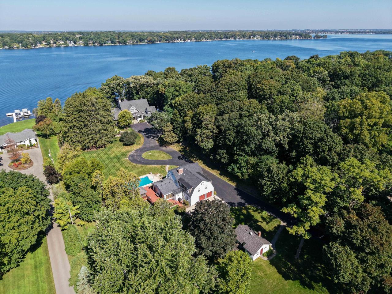 3441 South Shore DRIVE