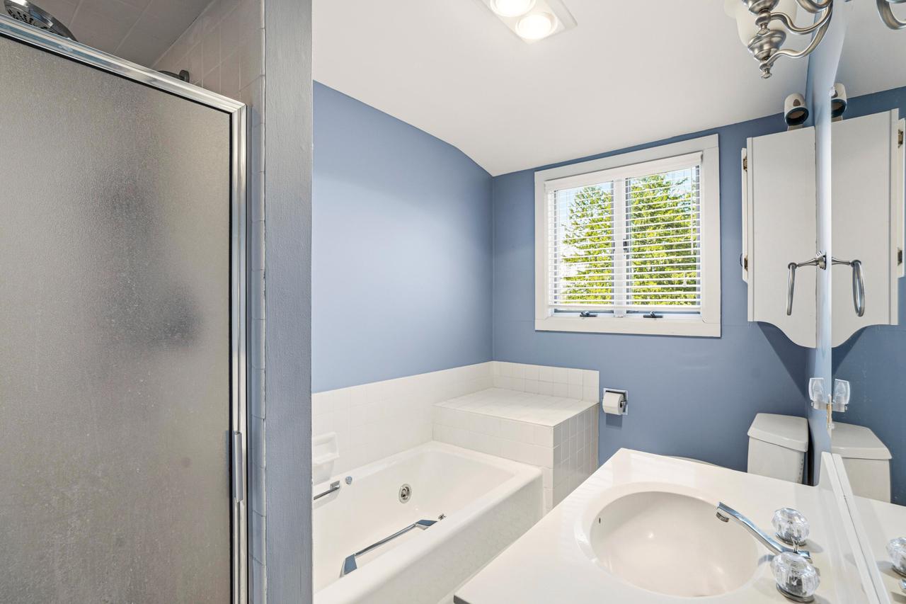 3441 South Shore DRIVE