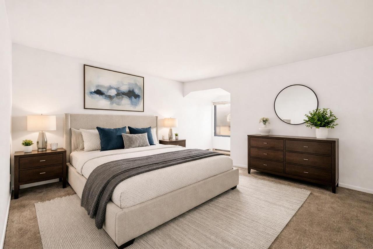 8657 North 72nd STREET