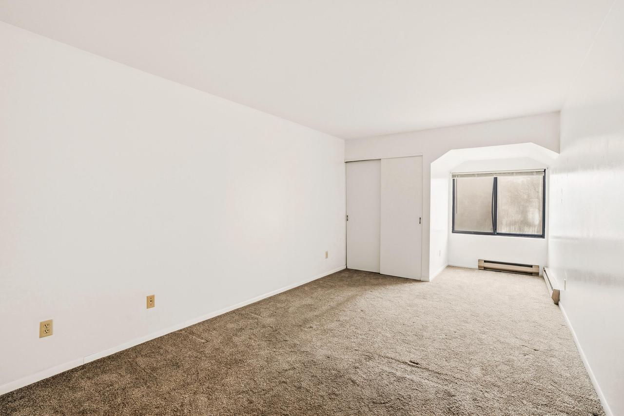 8657 North 72nd STREET