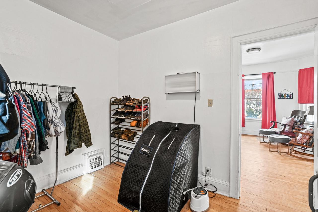 1712 East Park PLACE 1714