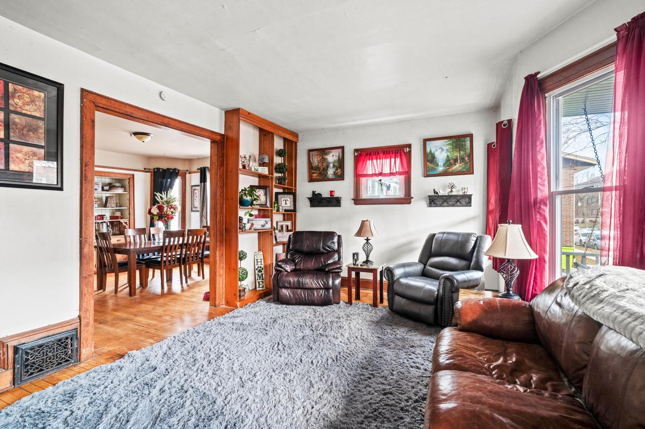 1712 East Park PLACE 1714