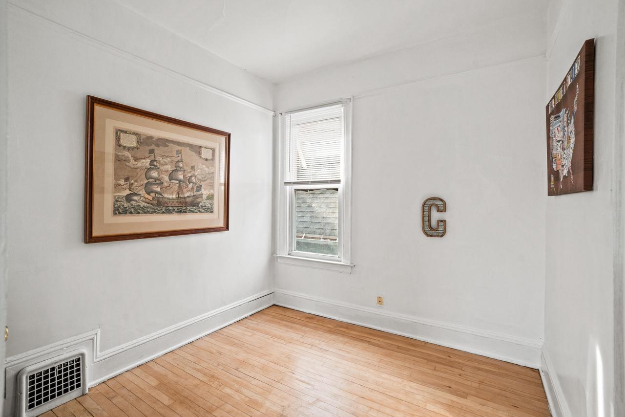 1712 East Park PLACE 1714