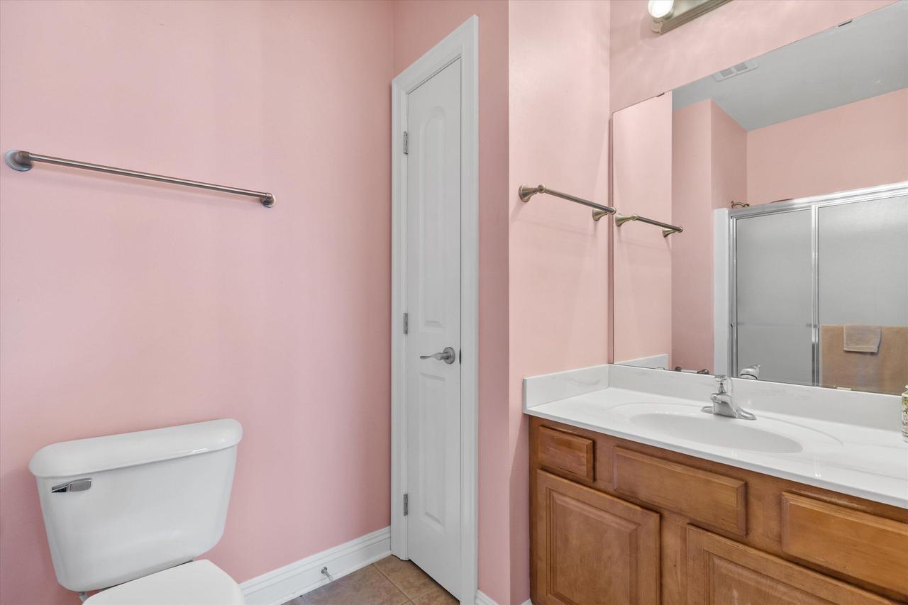 W205N16507 Cranberry Creek LANE