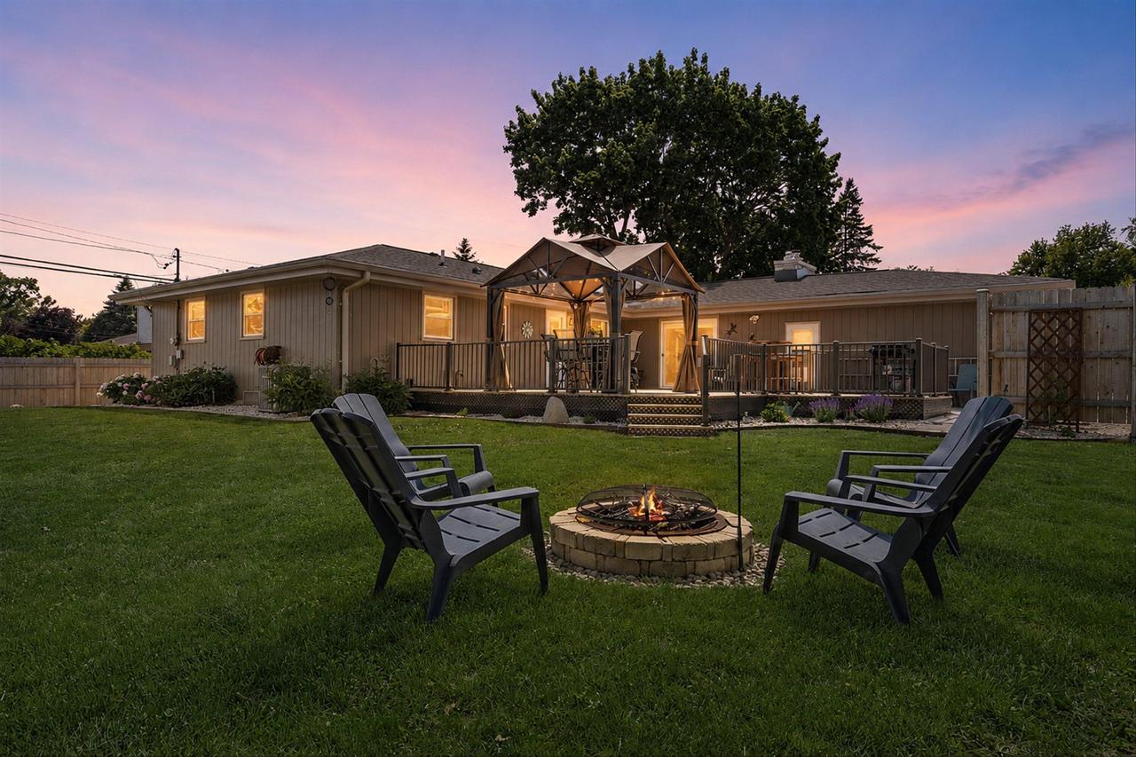 3521 Ascot DRIVE
