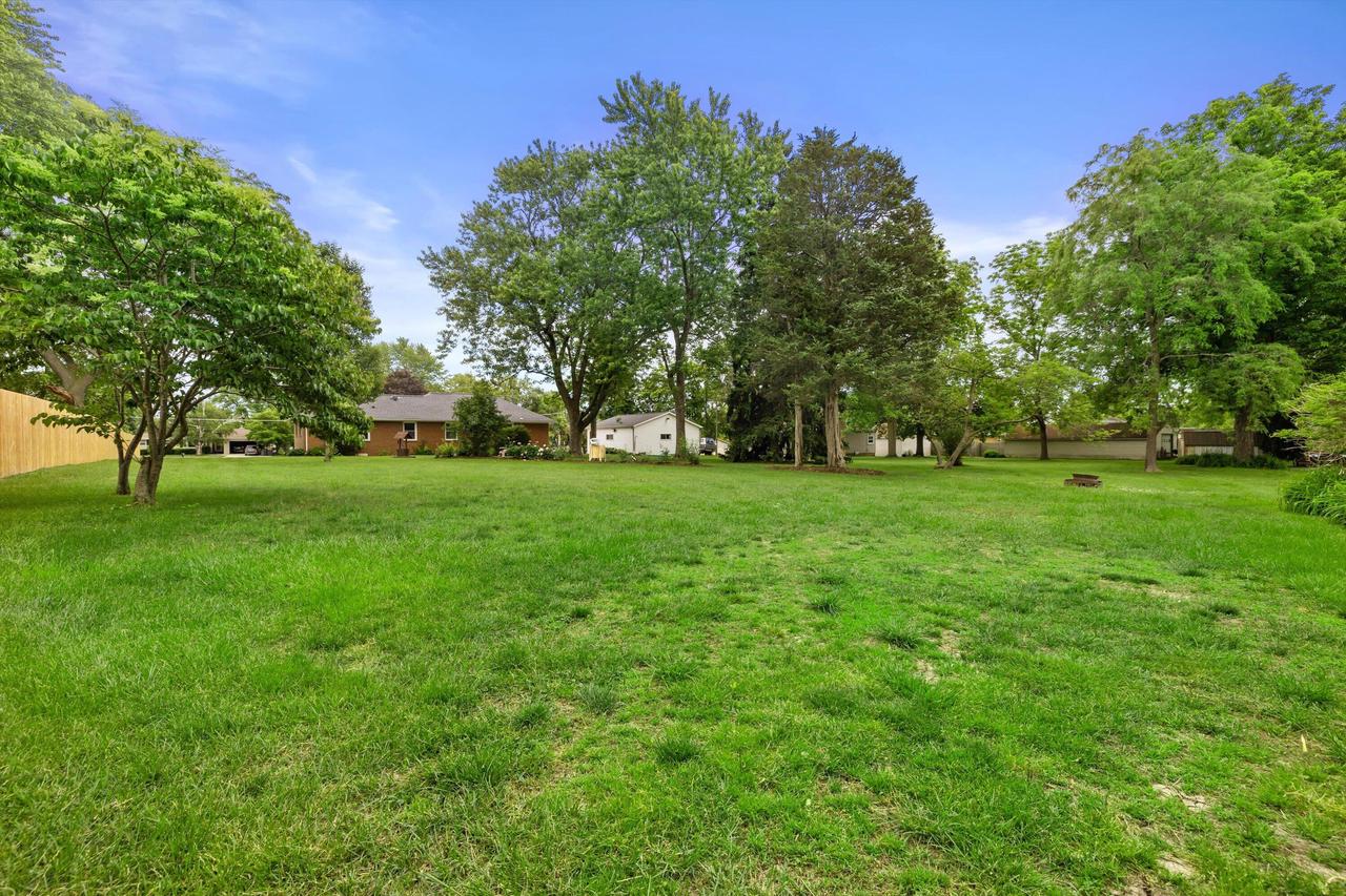 3820 Meachem ROAD