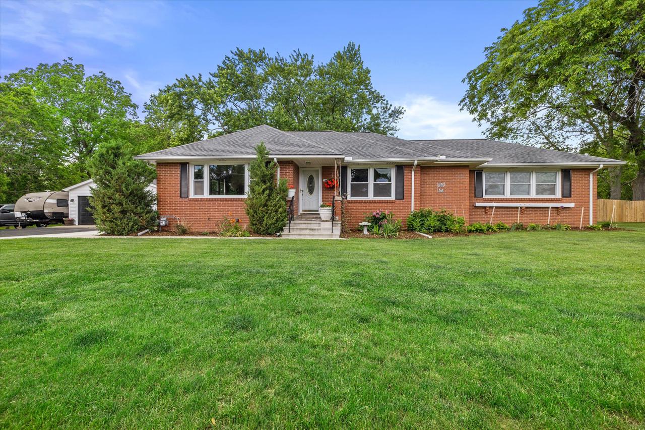 3820 Meachem ROAD
