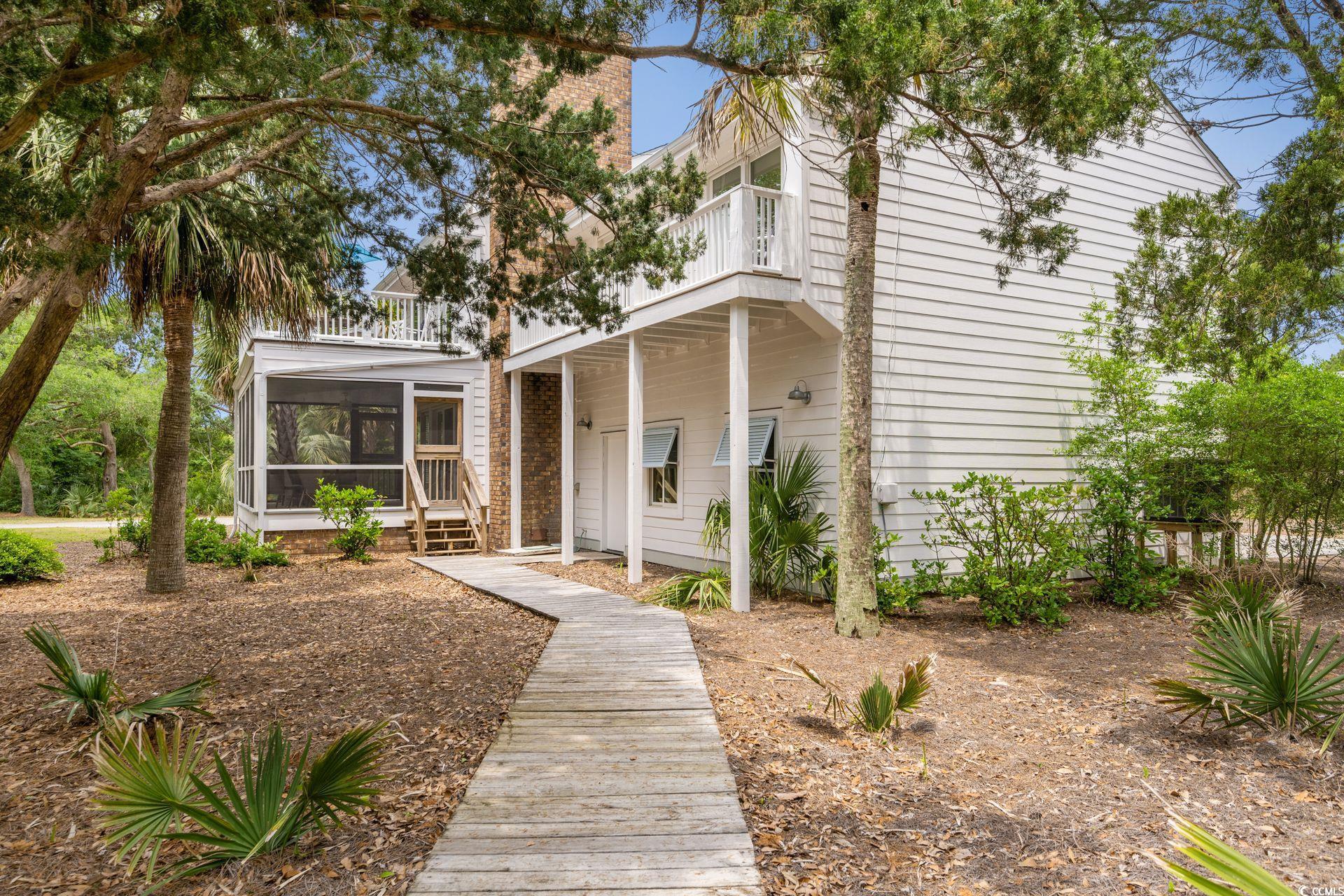 555 Clipper Ct.