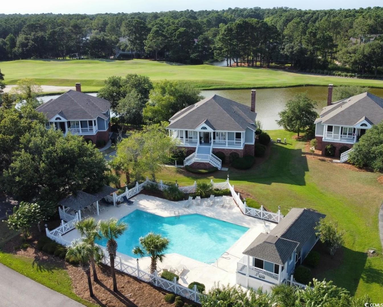 240 Marsh Lake Dr. Unit: 14