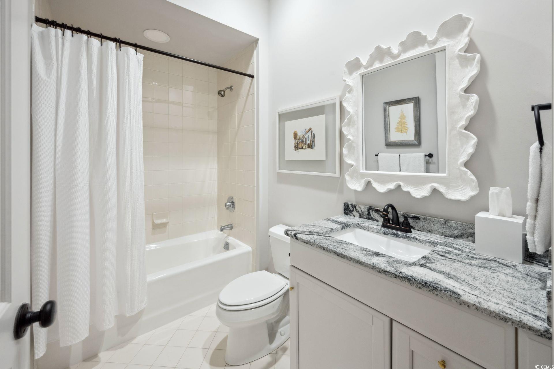 138 Colony Club Dr. Unit: 1-B