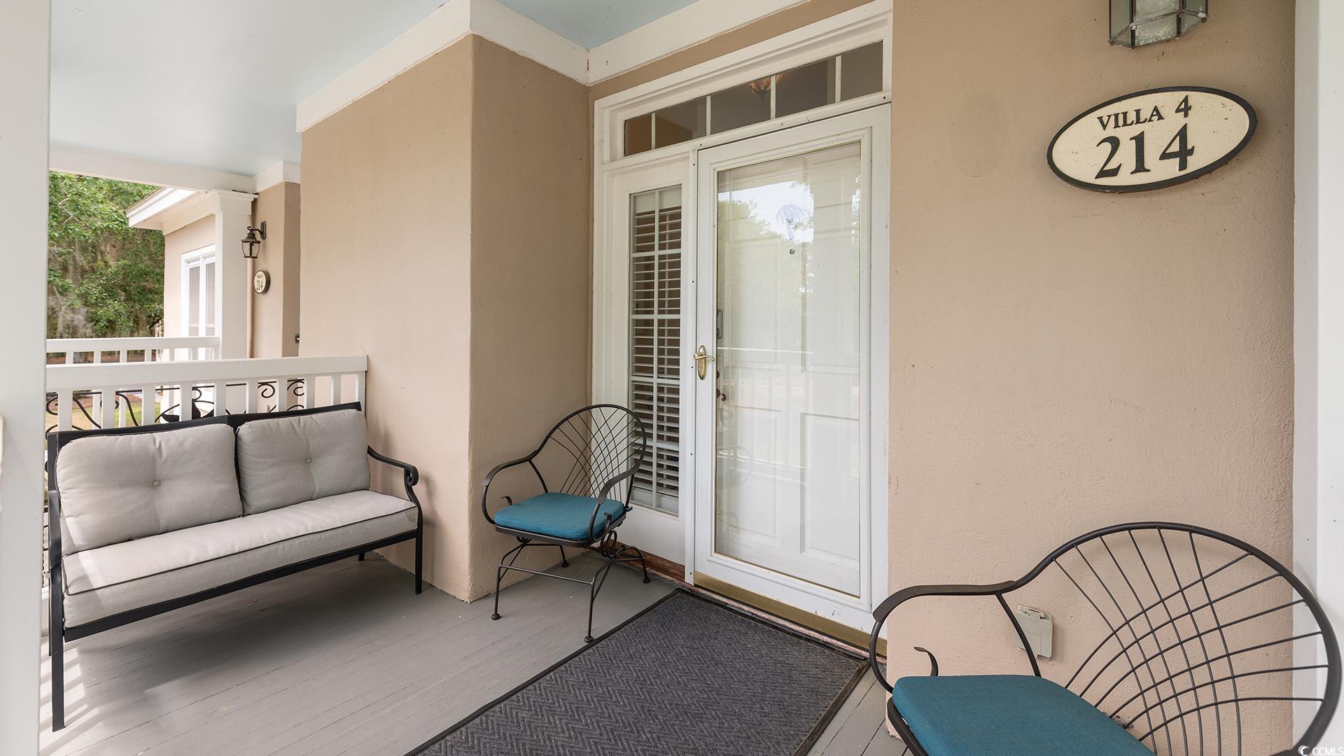 214 Collins Meadow Dr. Unit: 04