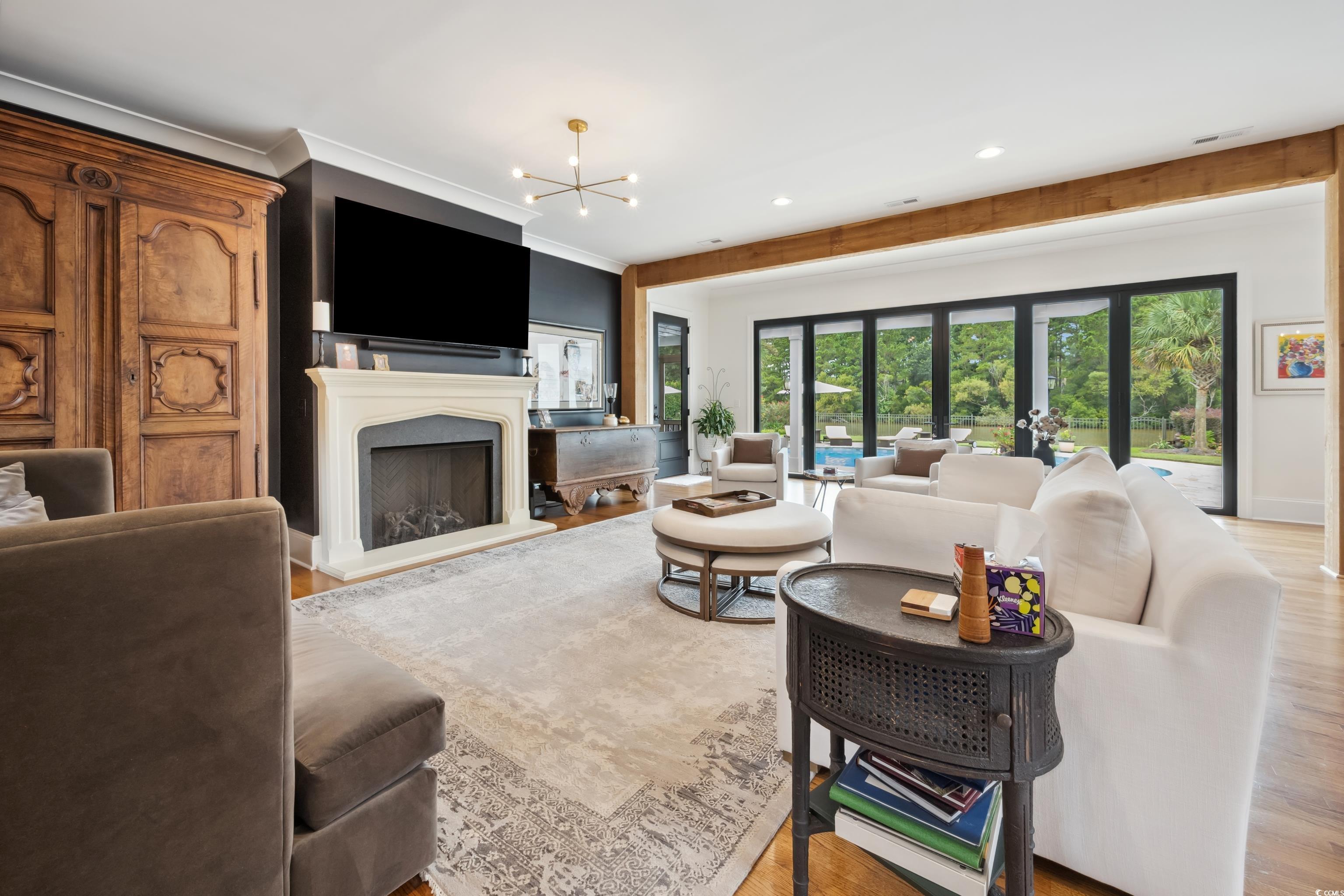 742 Lantana Circle