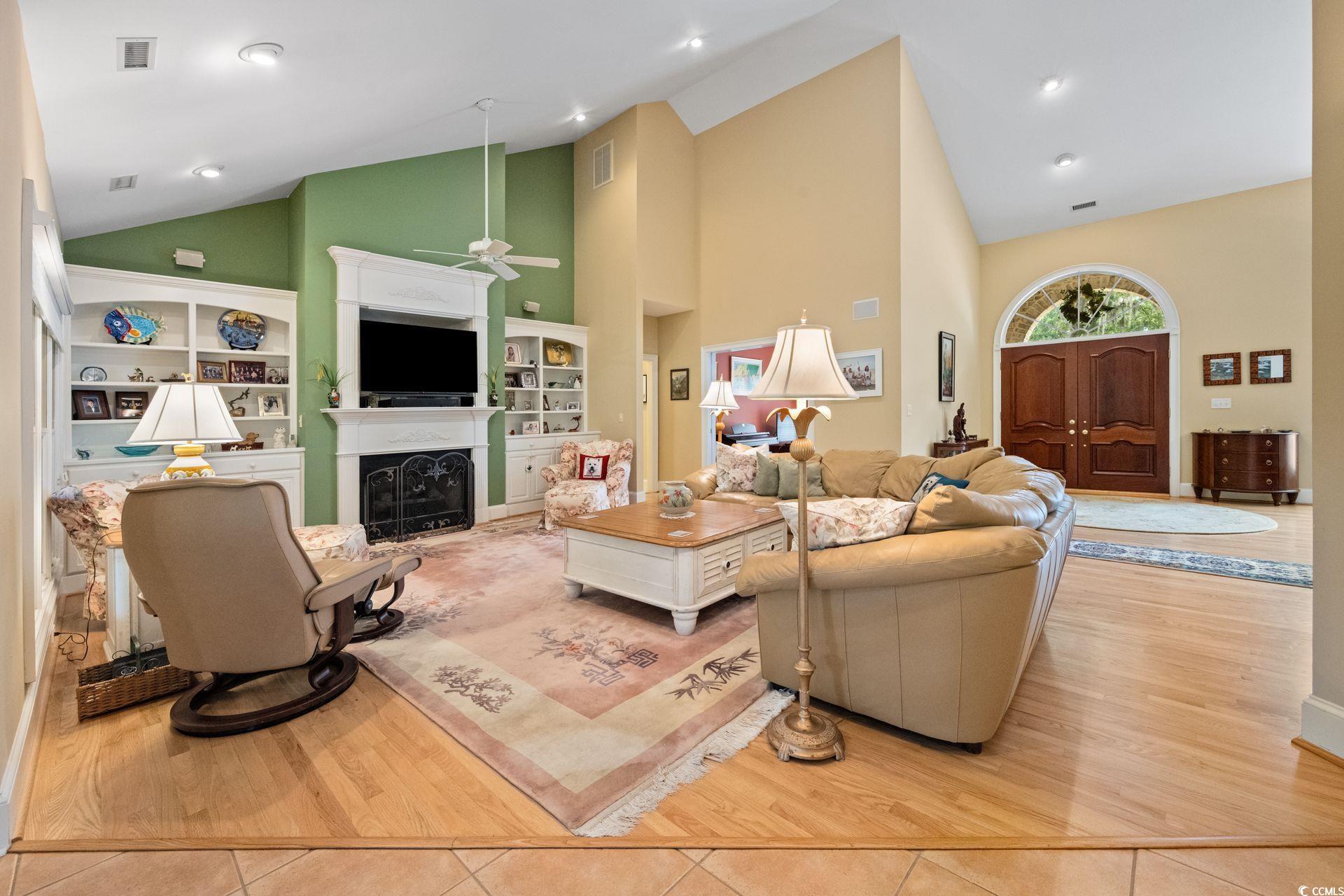 218 Summerwood Dr.