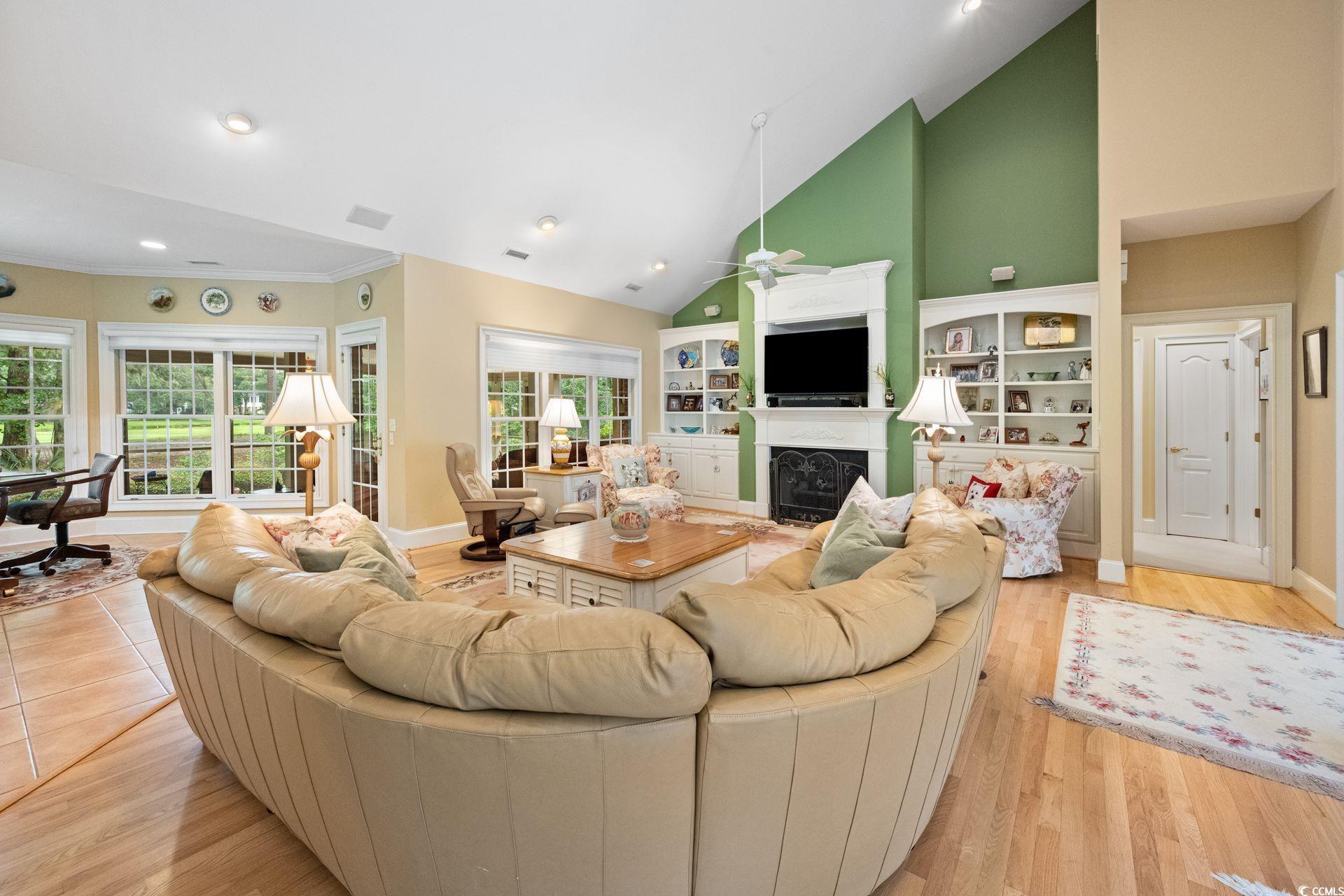 218 Summerwood Dr.